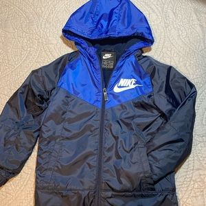 Nike Kids size 5-6 Fleece Lined Windbreaker